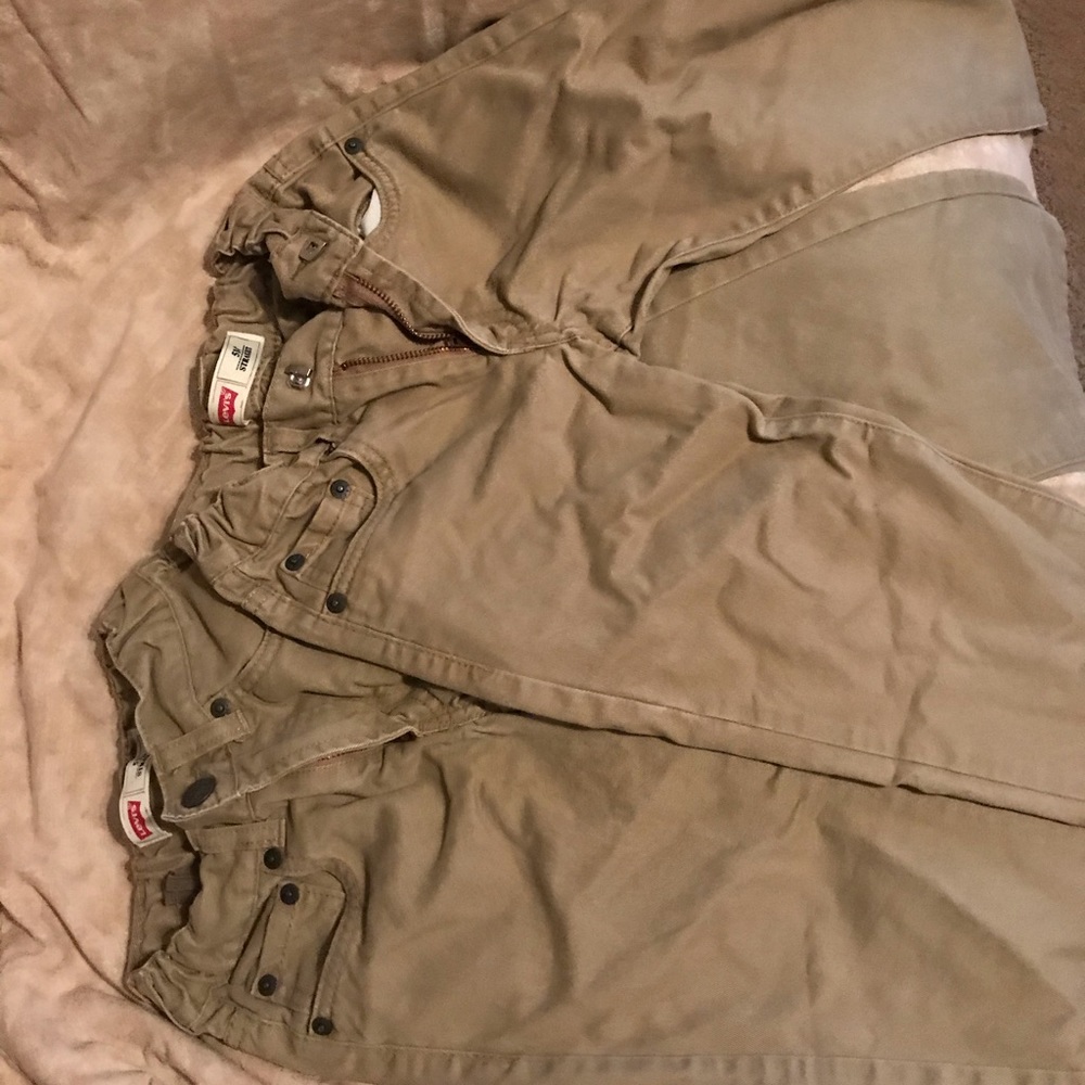 Levi’s 514 jeans